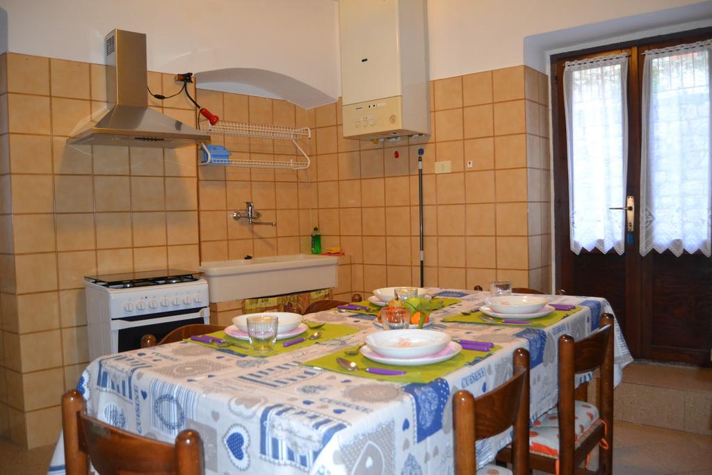 Casa Valentina Leilighet Brenzone sul Garda Eksteriør bilde